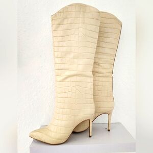 SCHUTZ Maryana Leather Eggshell Pointed Toe Heeled Boots NIB.  Size 9M